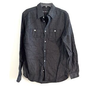 GAP 1969 Men’s Size L Black Gray Denim Style Shirt 100%Cotton Great Quality.